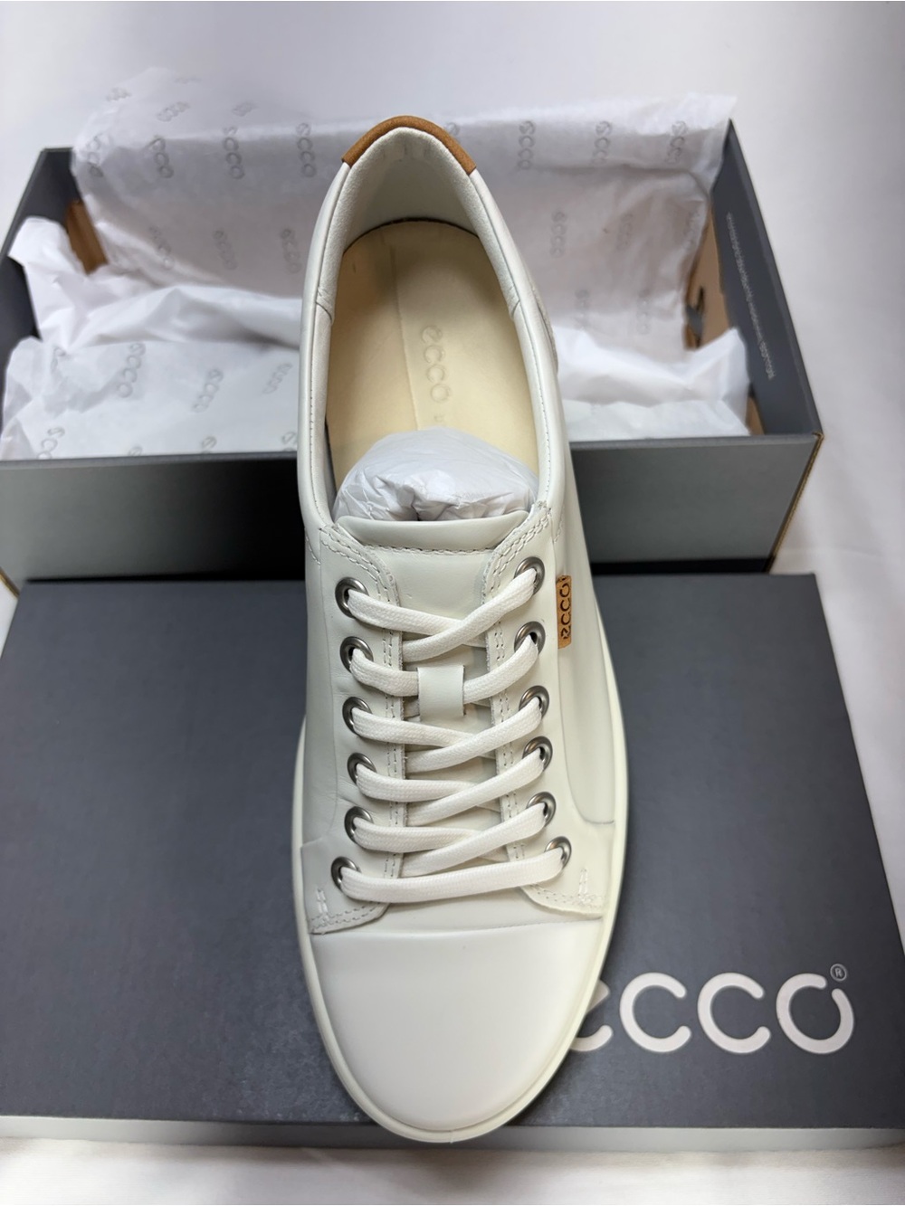ECCO Women’s Soft 7 W Sneaker White